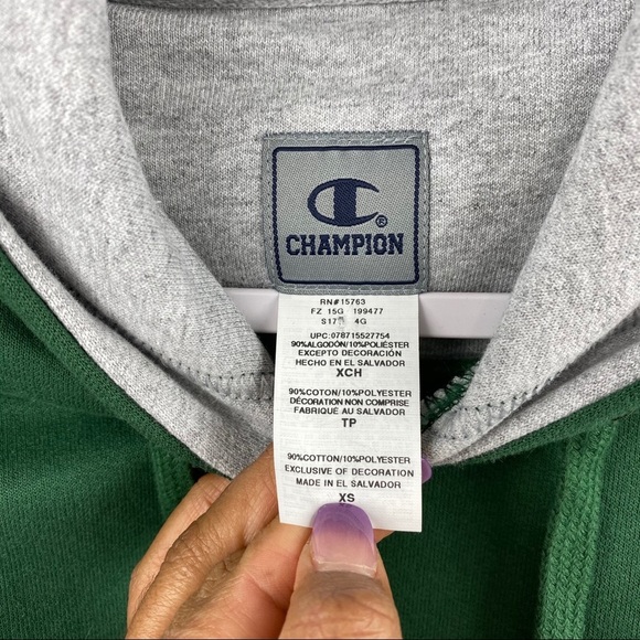Champion | Women’s Green Hoodie - Picture 4 of 4